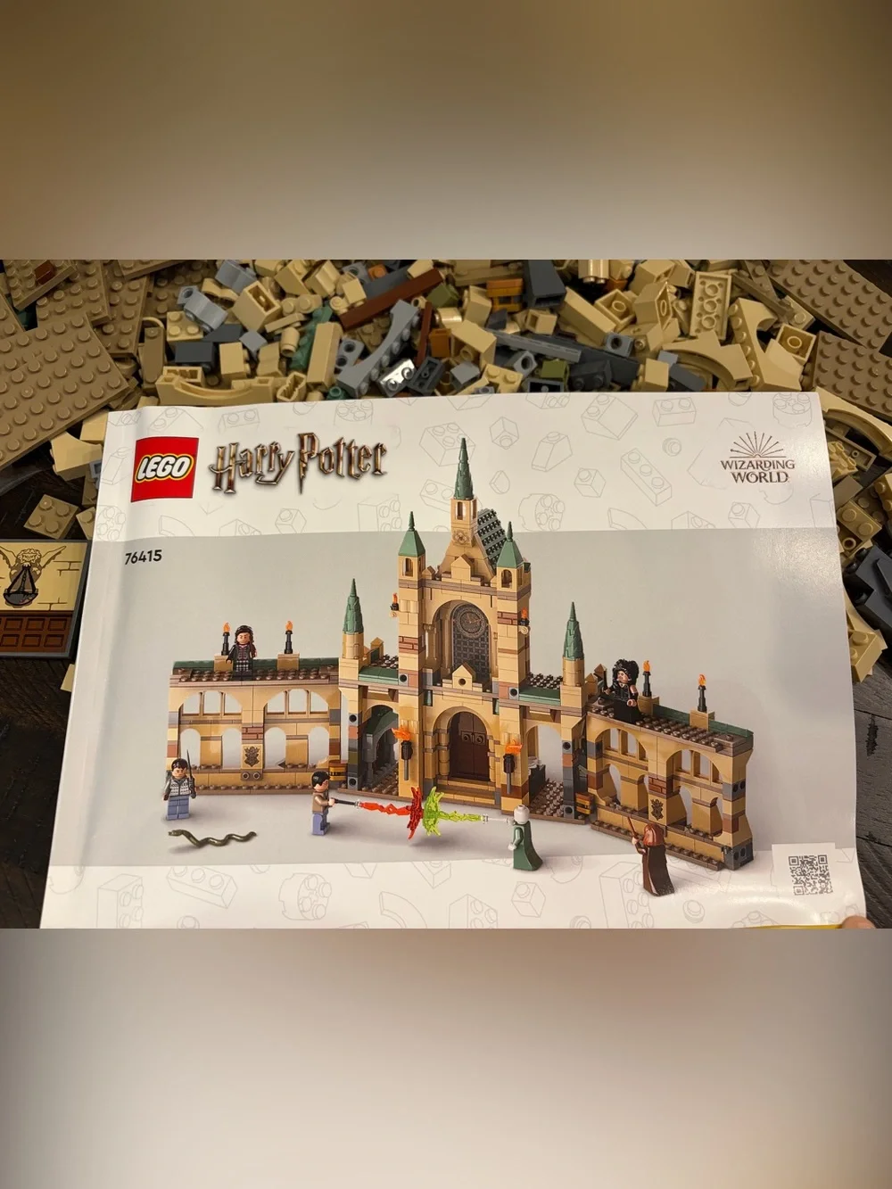 Retired LEGO Harry Potter: The Battle of Hogwarts Set #76415